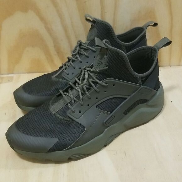 NIKE Air Huarache Run Ultra SE Style #875841-303 - Size 12 - Olive/Khaki Green - Picture 1 of 8